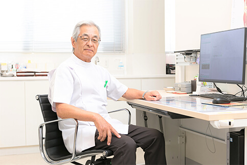 理事長 高田 博
